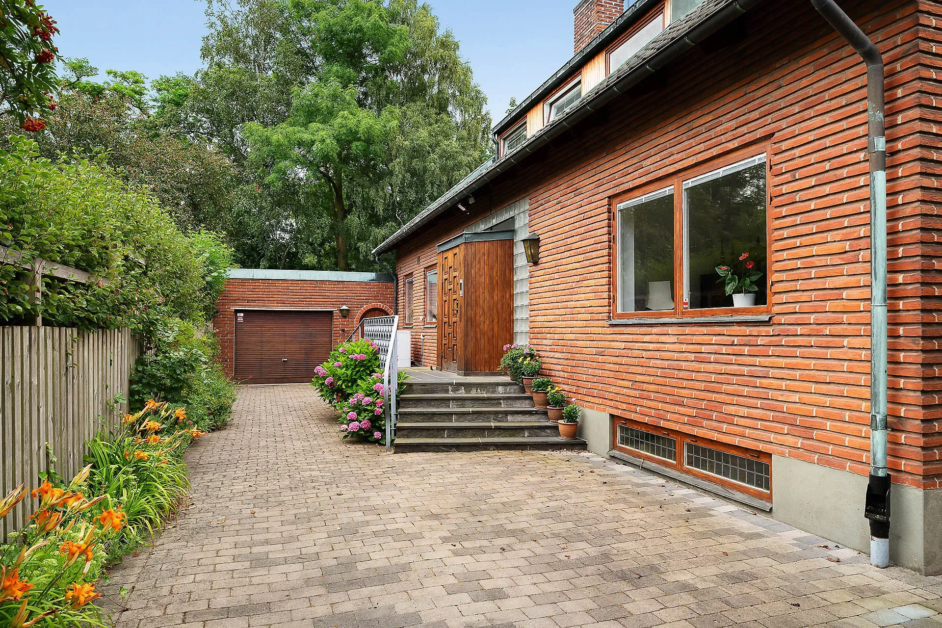 13363647_2-328-16_photo_web