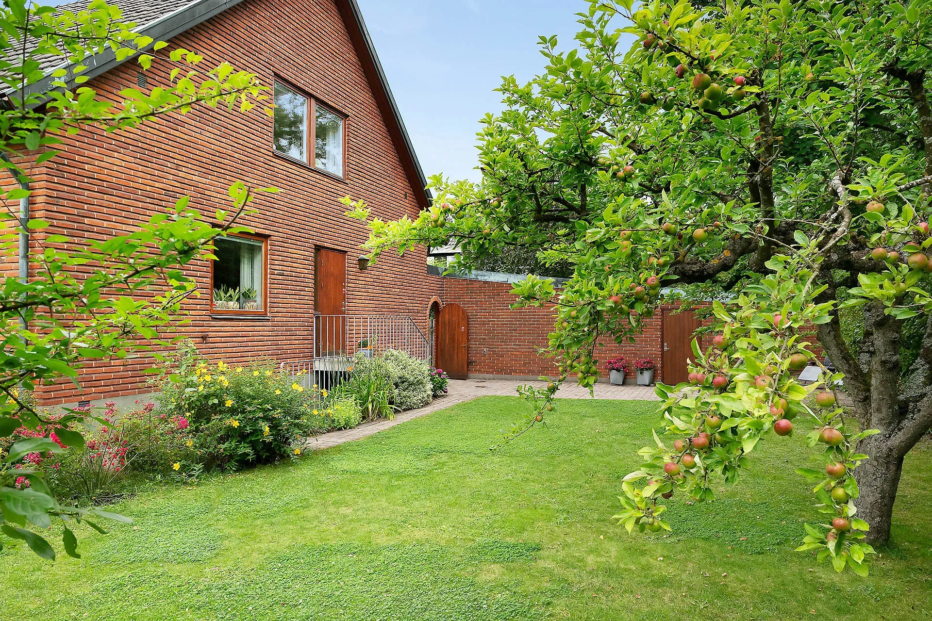 13363647_7-328-16_photo_web