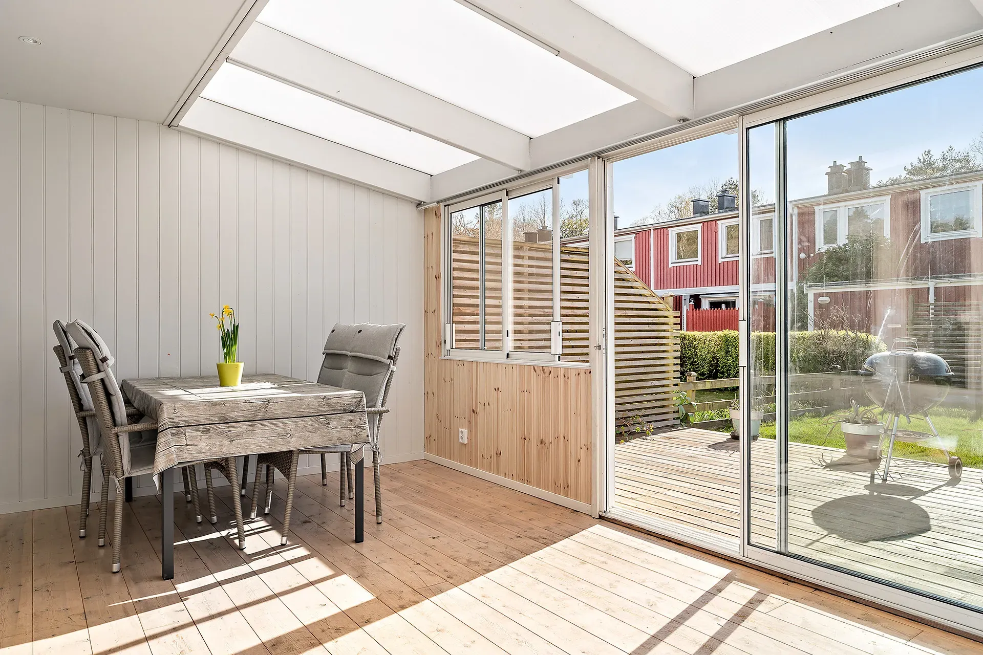 13243594_22-328-16_photo_web